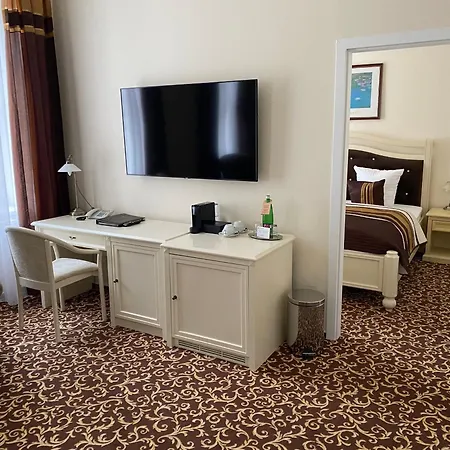 Reitenberger Medical 4*